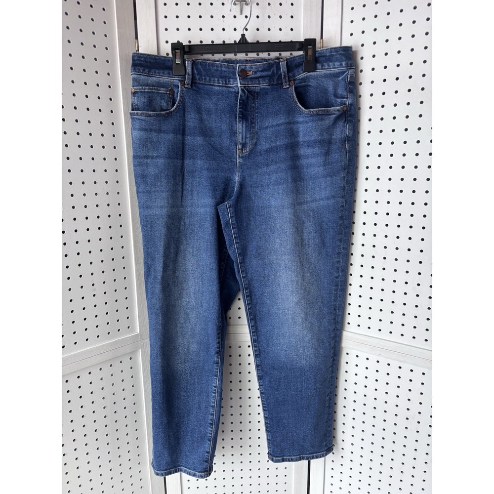 Talbots Everyday Relaxed Jeans Women's 14 Blue Denim Stretch Straight‎ Leg